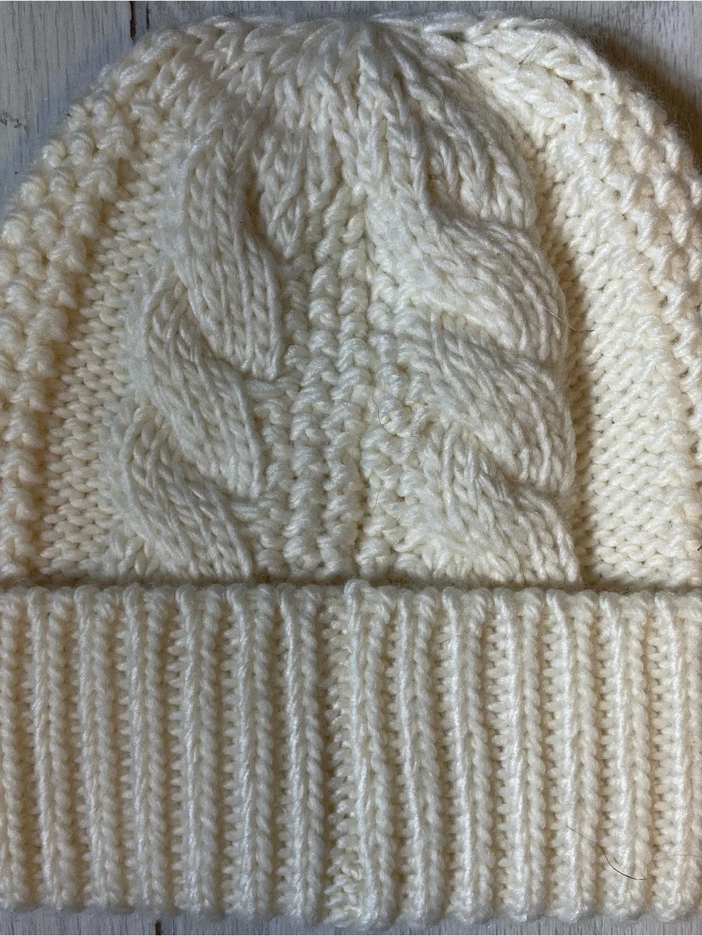 The North Face Kids Cable Knit Beanie Hat Cream White Winter Warm One Size NWOT